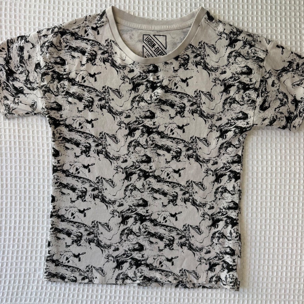 URBN-DEPT Kids White Black Marble Print Cotton T-Shirt Size 7 Years Short Sleeve